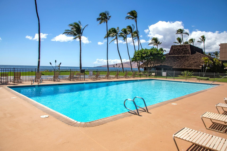 Sport & Beauty, Maalaea Surf MSR-F2 by KBM, Maui