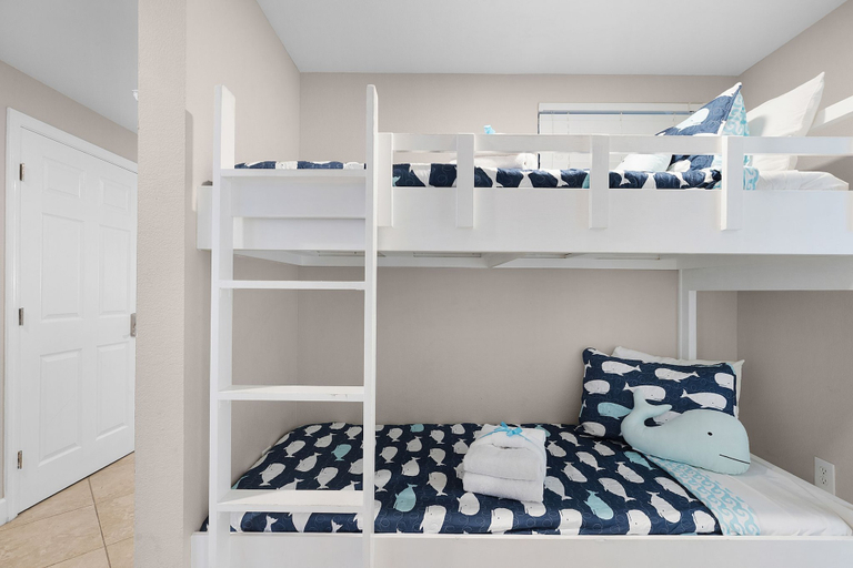Bedroom 3, Sea Turtle Retreat! 3BR Beachfront Condo With Stunning Gulf Views Sleeps 8, Bay