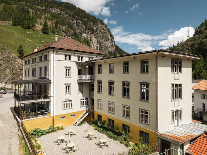 Exterior & Views 2, Post Hotel Löwe, Albula