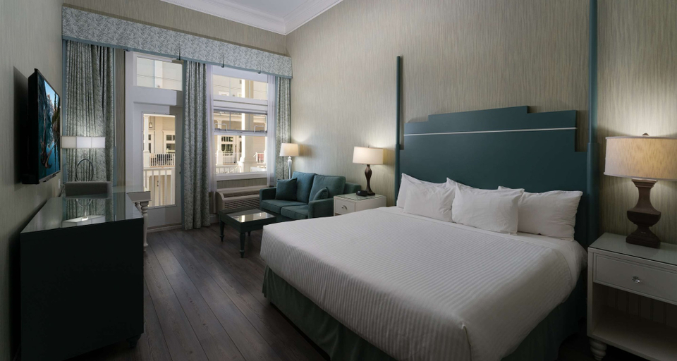 Bedroom 3, Prestige Oceanfront Resort, WorldHotels Luxury, Capital