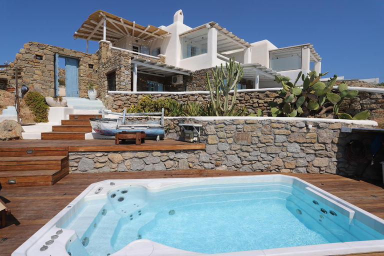 Sport & Beauty 2, Villa Princess 5 4Bed with Small Tub Panormos Beach, South Aegean