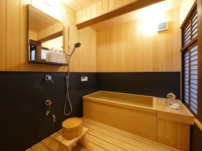 Bathroom 4, NIPPONIA HOTEL Takehara Saltworks Town, Takehara