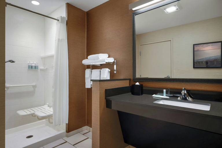 Bathroom 4, Fairfield Inn & Suites Bristol, Sullivan