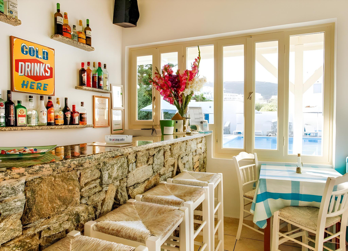 Food & Drinks 4, Anemos Studios, South Aegean