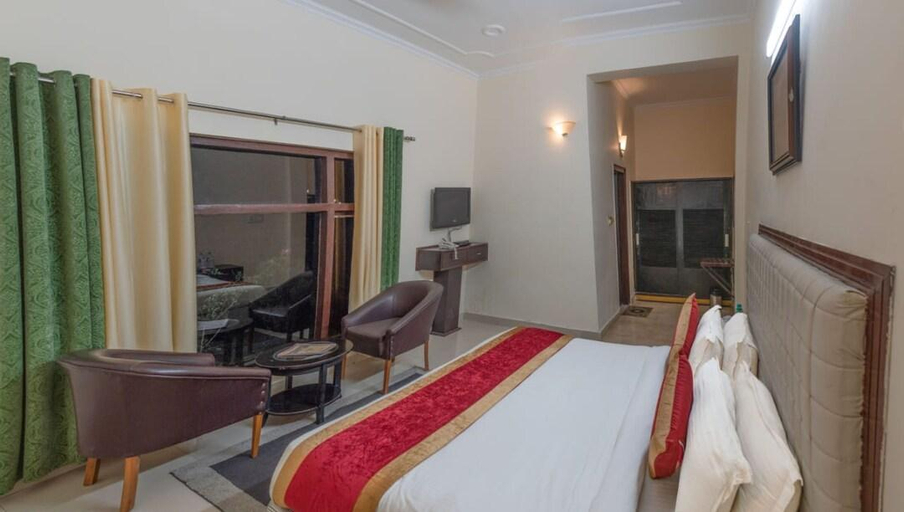 Bedroom, VAAPI COMFORT INN, Nainital