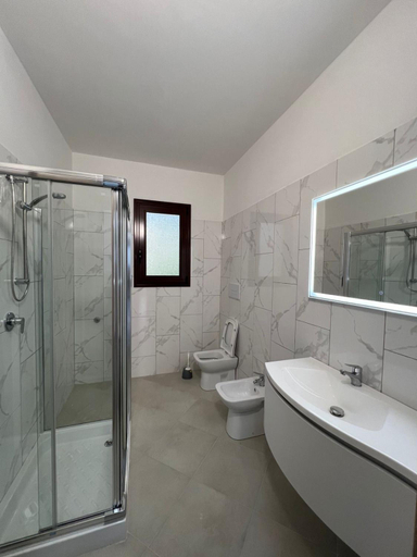 Bathroom 5, Eraldo Rooms, Vlorës