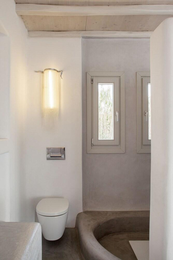 Bathroom 3, Anemos Studios, South Aegean