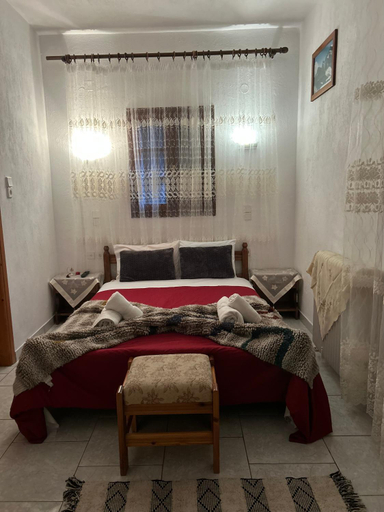 Others 5, Karpouzis guesthouse, Epirus
