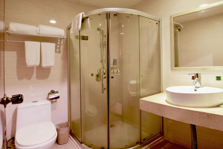 Bathroom 3, Vienna Hotel Shenzhen Dongmen Guomao subway station branch, Shenzhen