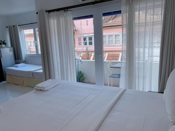 Bedroom 2, Sunshine Guest House, Hua Hin