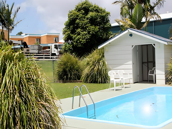 Sport & Beauty, Colonial Court Motor Inn, Kempsey