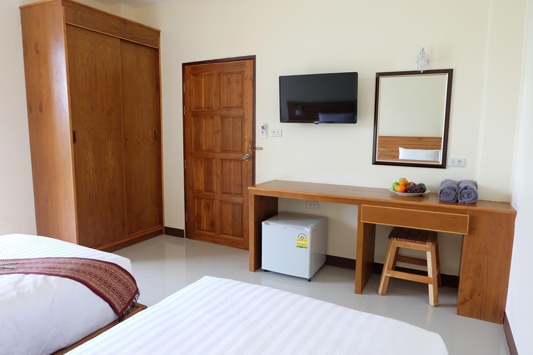 Bedroom 3, Chatin Guesthouse, Takua Pa
