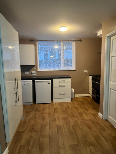 Others 4, JXB HOMES - Lovely and spacious rooms, Kent