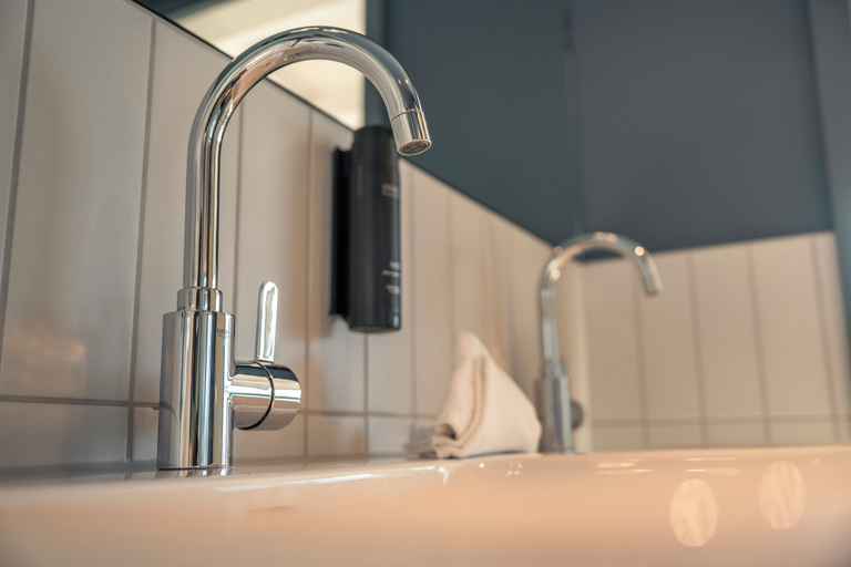 Bathroom 4, HOP Apartments & Suites, Interlaken