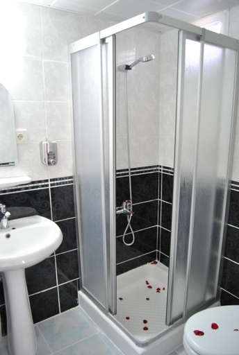 Bathroom 5, Hotel Star Park, Fatih