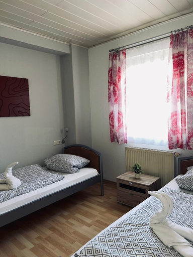 Bedroom 4, Family and Friends Dannstadt, Rhein-Pfalz-Kreis