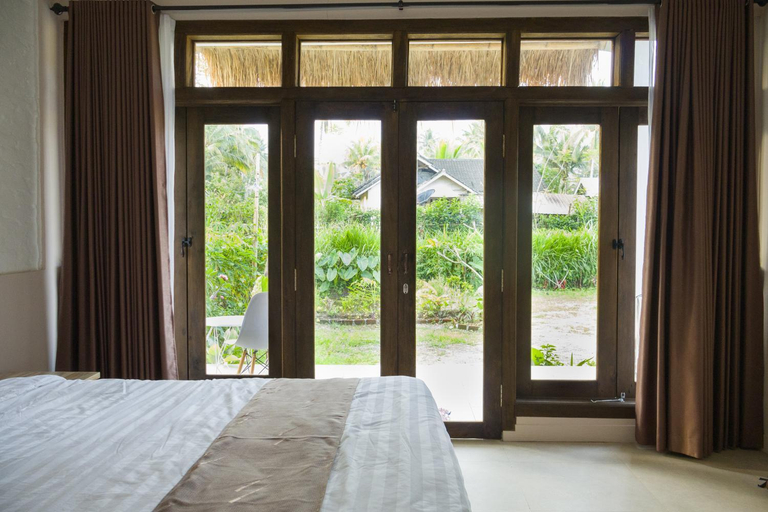 Bedroom, Stay Together, Lombok