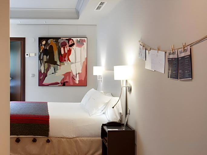 Bedroom 3, Hotel Rio Bidasoa, Guipúzcoa
