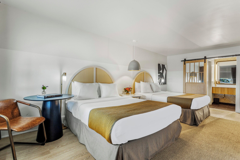 Bedroom 4, Gulf Hills Hotel & Resort, Jackson