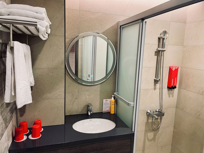 Bathroom 3, Lihpao Resort - T11T12 Hotel, Taichung
