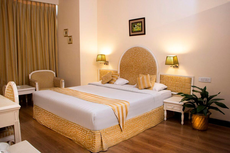 Bedroom 3, Hotel Alpine Continental, East Khasi Hills