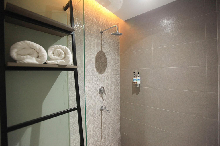 Bathroom 4, Zenvea Hotel Coron, Coron