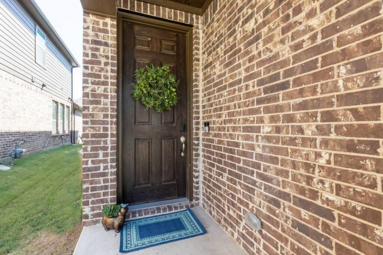 Exterior & Views 2, Spacious Pet Friendly - 7 Miles to Eagle Mountain Lake, Fort Worth