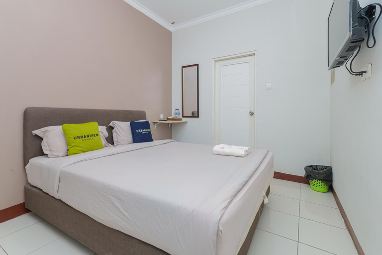 bedroom 14