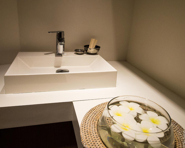 Bathroom 5, Hotel Francois Premier Cognac Centre, Charente