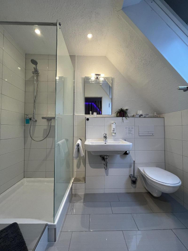 Bathroom 4, Georgenberg, Spree-Neiße