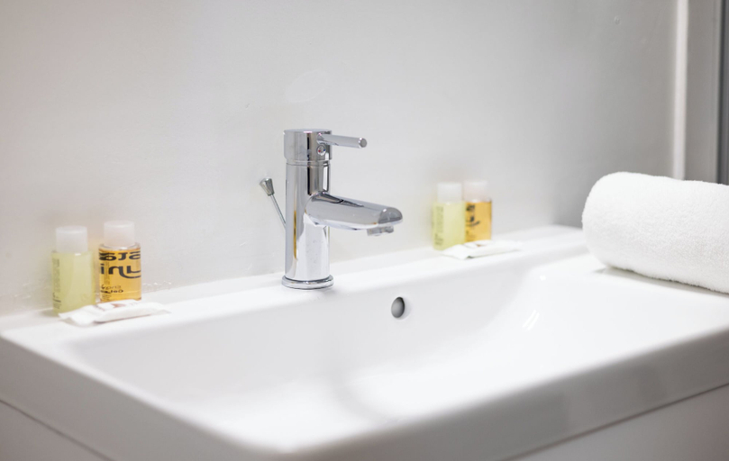 Bathroom 4, Stay U-nique Apartment Rossello II, Barcelona