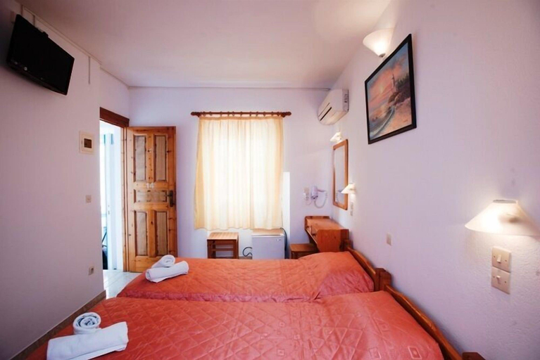 Bedroom 2, Florance Rooms, South Aegean