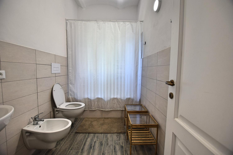 Others 5, Borgo Gatteraia, Pisa