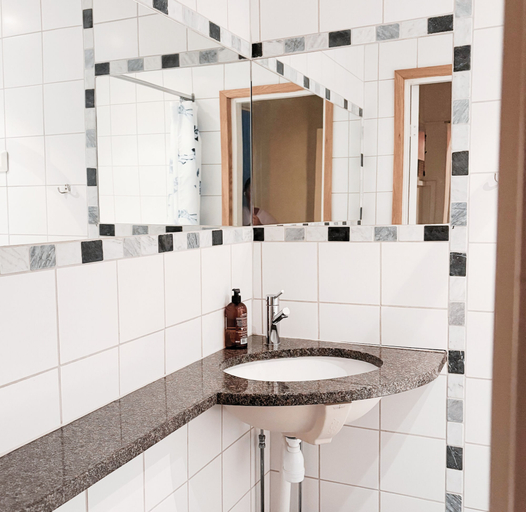 Bathroom 3, Hotel Lemonade, Göteborg