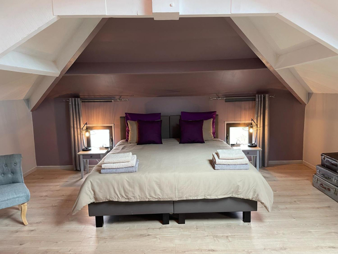 Bedroom 3, Favau, Lot-et-Garonne