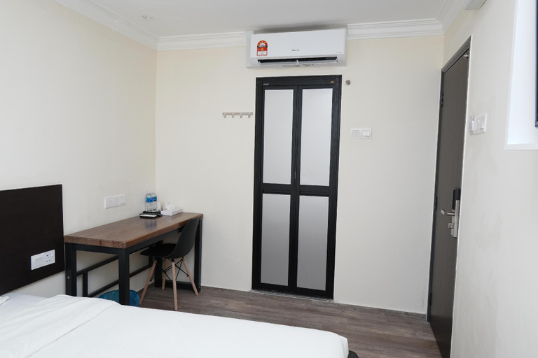 Bedroom 3, Anta Hotel, Johor Bahru