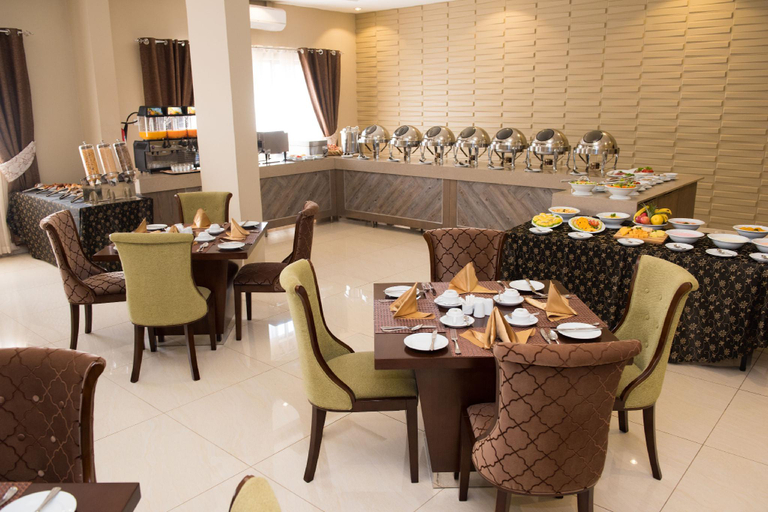 Food & Drinks 5, Crossroads Hotel Blantyre, Blantyre City