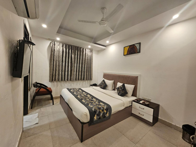 Bedroom 3, Gold Inn karol bagh Delhi, Delhi