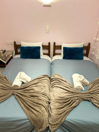Others 4, Karpouzis guesthouse, Epirus