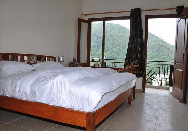 Bedroom 4, hotel apple inn, Nainital