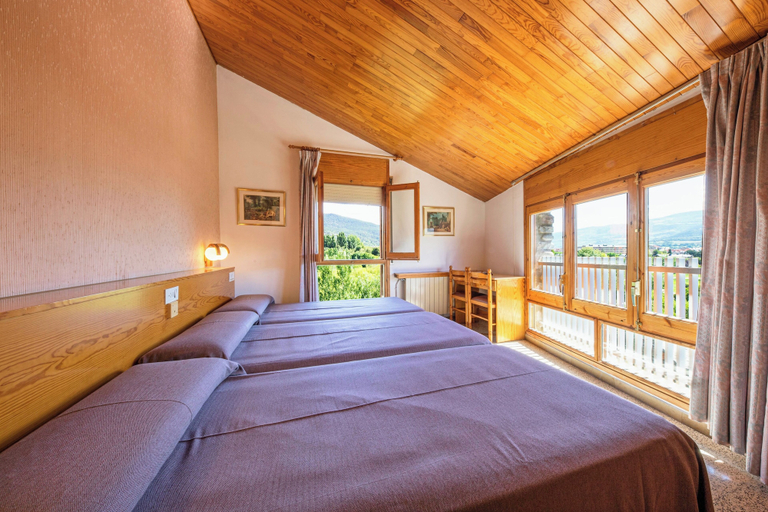 Bedroom 3, La Glorieta, Lleida