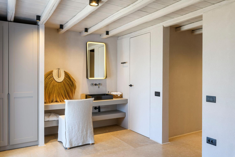 Others 5, Muse Mansion Mykonos, South Aegean