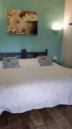 Bedroom 4, A la Maison D'hôtes, Drôme