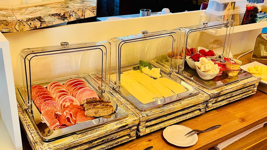 Food & Drinks 5, Georgenberg, Spree-Neiße