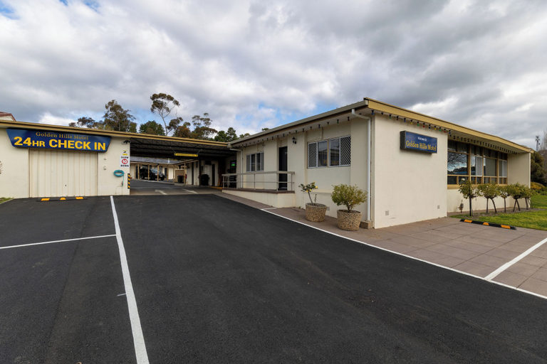 Exterior & Views 2, Golden Hills Motel, Gr. Bendigo - Central