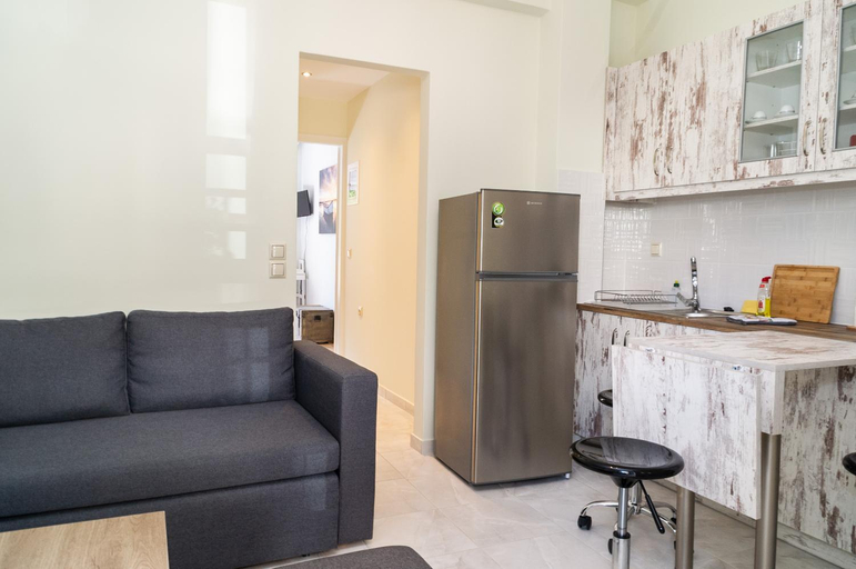 Others 2, Aura Apartments 1, Peloponnese