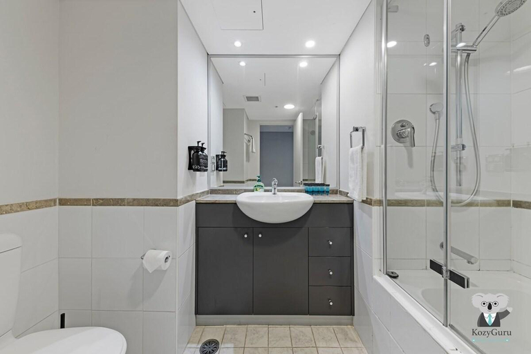 Bathroom 3, KozyGuru | Sydney CBD | 2 Bed Studio, Sydney