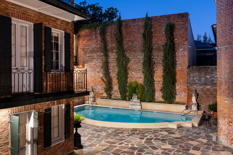 Sport & Beauty 2, Chateau Hotel New Orleans, Orleans