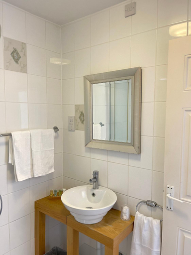 Bathroom 3, Arrandale Lodge, Norfolk