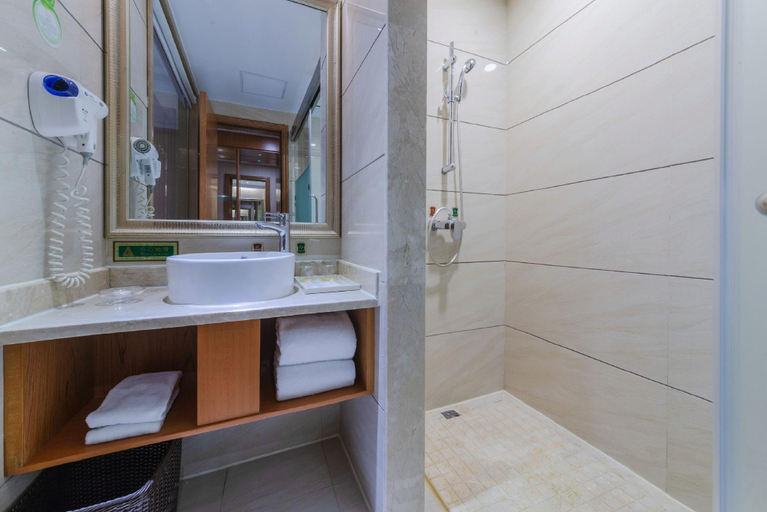 Bathroom 3, Vienna International Shenzhen Longgang Lilang, Shenzhen
